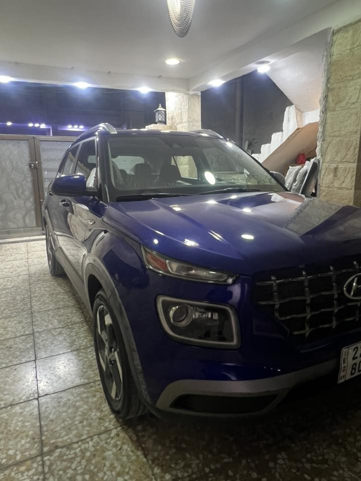 سلام عليكم هونداي فينو موديل 2021 فول مواصفات امريكيه حادثها بلجاملغ الخلفي رقمها اربيل مكان السياره بغداد السعر 135 وبيها مجال بسيط (***********)
