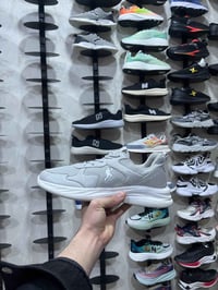 قياس 43  السعر 22 الف اصلي باله  استرجاع مجاني في حال معجبك   07706279...