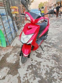 لبيع سكنس لد سعر مليون 550  مكاني بغداد العبيدي  07711037145