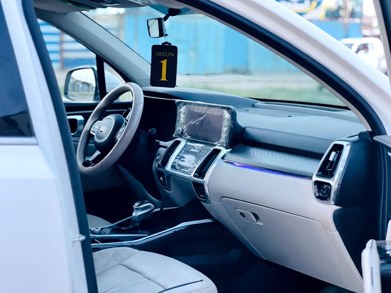 سلام عليكم مكلف بالنشر
سورنتو 2021 خليجي مكفولة فقط بارد بسيط بالباب والسونار موجود بالمنشور مكينة 6 فول مواصفات عدا البانوراما 7 راكب
ماشية 100 الف جاهزة من كلشي رقم اربيل عندي وكالة عامة تريد تحويل تريد وكالة 
السعر 258 وبيهة مجال بسيط 
المكان ذي قار قضاء الشطرة 
***********
بيع فقط
