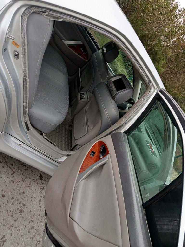 توێتا کامری مۆدێل 2007 پێنج مانگە سەنەوی تەواوبوە سێ پارچە بۆیاخە گێڕومەکینە بەشەرت تەحویل غرامە بەشەرت شوێن سلێمانی ژمارەی خاوەنی *********** وتس ئەپی لەسەرە *********** السليمانية, العراق
