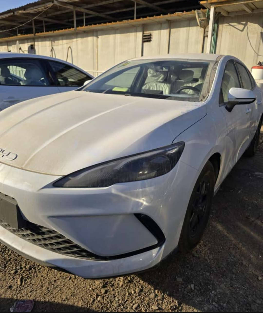 بيع مستعجل عندي عمليه ومحتاج
بي واي دي سيل 5

 ماشيه 20 كفاله كلش

باسمي تحويل

البصره

السعر100 وبي مجال قليل

***********
