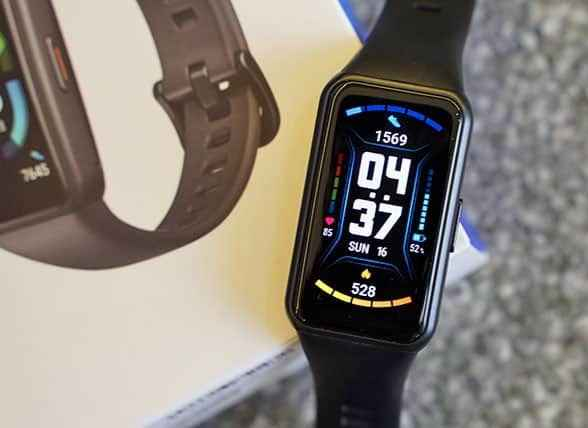 للبيع هونر باند ٦ نظيف جدا مع العلبة والملحقات بسعر ١٥ ألف مكاني بغداد *********** بغداد, العراق
