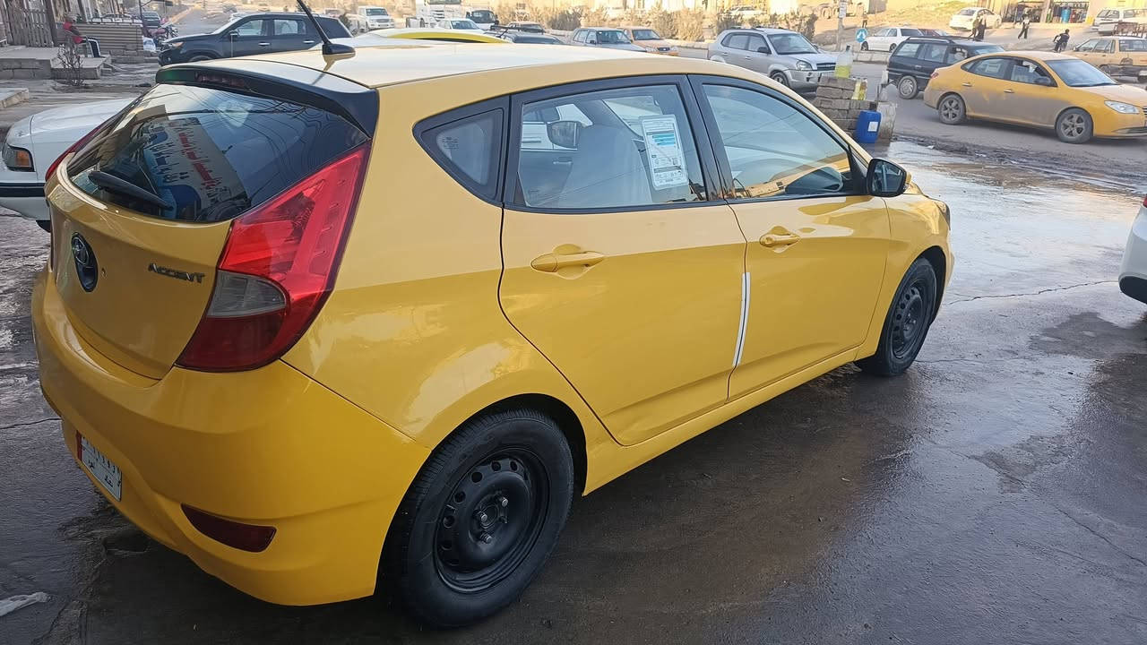 السلام عليكم اكسن مضلع موديل 12 امريكي رقم بغداد شرعي بلموصل اتريد وكاله اتريد تحويل هيئه و غرامات صفر بيها جملغ اليسار امبدل بدون دواخل وبيها تلقيطات مال تكسي والباقي كود واحد كربون اكتروني بيها مكينه وكير شرط السعر 79 وبيها مجال اتصل وتدلل *********** *********** العنوان موصل
