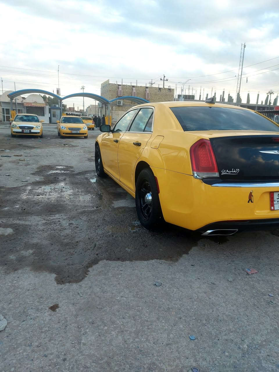 سلام عليكم اوبامه 16-20 سياره جديده تخم تاير مكينه وكير جدد كفاله عامه عده جاملغ بدون دواخل بدون ارباك سياره جديده وحلوه جاهزه مكانه الناصريه قضاء الشطره السعر 190 وبيه مجال حق الجيه ***********-@***********
