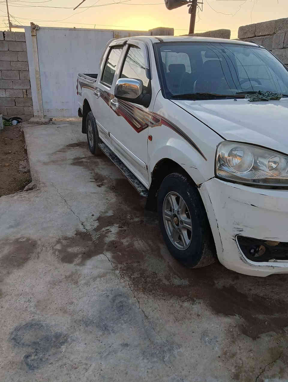 السلام عليكم
سياره بيكب كريت ويل 2013 للبيع فقط سياره حلوه ونظيفه كير ومحرك مكفولات والكشر تجي وتشوف بعينك كهربائيات كله شغاله جام كهرباء سنتر لوك عدى التبريد يرادله غاز فقط مشروع وطني السياره بأسمي رقمه بابل مكان السياره بغداد تقاطع النهروان
