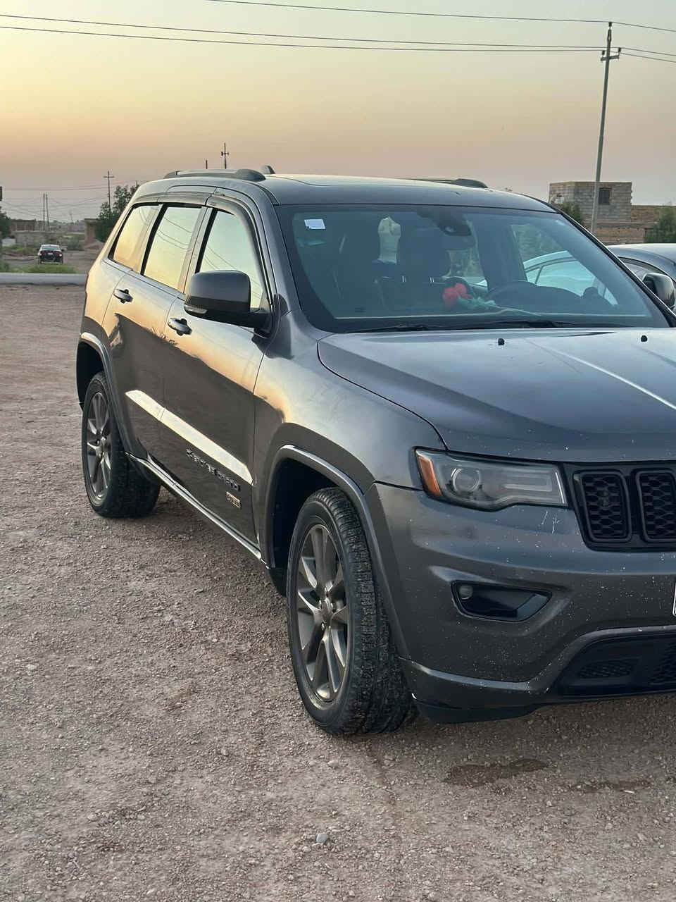 سلام عليكم

جيب لاريدو V6, 3600 , 4X4
موديل2016
فول مواصفات 1/1
المواصفات :-
بنوراما .
كشنات كهرباء
كشنات الامامية كهربائية + تدفئة تبريد
شاشة 8 انج
داخل جلد
مري حراري
اشارة بالمري
حساسات امامية خلفية
نشغيل عن بعد، اطفاء عن بعد صندوق كهرباء
تخم تاير جديد
3 وضعيات للقيادة :-
Sport نضام
ECO نضام
Normal نضام
المصابيح الامامية متفاعلة مع LED نهاري 

المصابيح الامامية

نضام خاص للطرق الوعرة

نضام صعود الجبال

تدفئة ستيرن

وضع الفرامل الخلفية الالكترونية ( توقف ذاتي عند الرجوع )

مكاني سماوه
‏سعر175
‏‪***********‬‏
