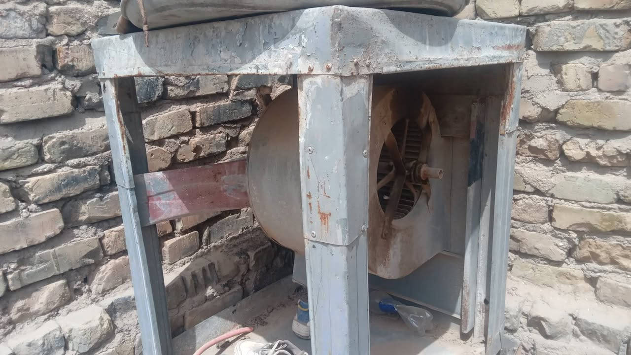 كشر مبرده الايرانية ناقصه بس ماطور 
وثانيه بييان وماطور نضيفات للبيع 
او مراوس بكونفيره


**إذا كنت صاحب هذا الإعلان وتريد حذفه لأي سبب، رجاءا أرسل رسالة إلى الدعم الفني**