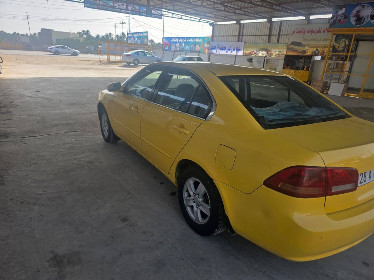 لوتز 2008 رقم تجف دولي مصفره هيئه وغرامات جاهزه من كل شي محرك جديد تبريد شغال بيها فقط جاملغ امامي تبديل مكفوله من الضريه  السعر 90 بيها مجال مكان السيارة ديوانيه شاميه تفاصيل أكثر ***********
