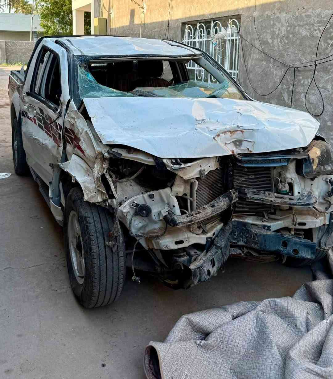 سلام عليكم ،،
سياره بيكم كريت ول ونكل 5
موديل 2024
السياره كما موضح بالصور تعرضت لحادث محرك وكير شغال ابيع على هذا الوضع تجي تفحص وتشوف بعينك السياره بأسمنه مداور بأي وقت اداورلك 
مكان السياره بابل /قضاء الكفل 
للتواصل 📞
***********
