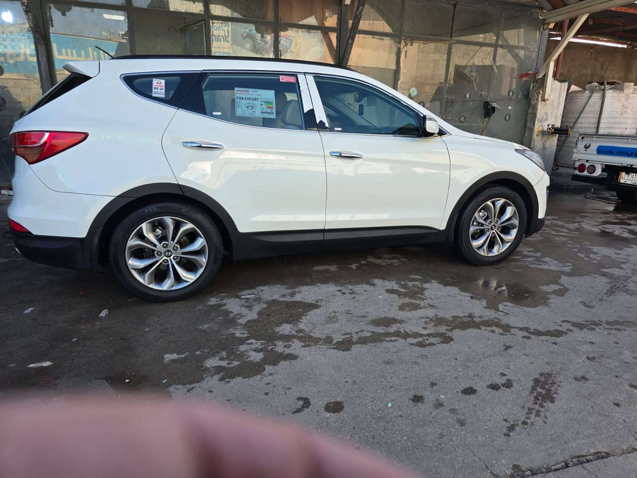 سنتافي 2013 خليجي رقم اربيل منتهية السنويه لون ابيض بيها قطعتين صبغ بدون ضربه بسبب شخط مثل ما موضح بالسونار والسياره جاهزه من كلشي السعر 155$ ورقه وبيها مجال للشراي عنواني البصره قرب جسر النجيبيه 
***********
متواجد واتساب
