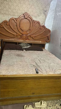 تخت • غرفه اخشاب • اثاث