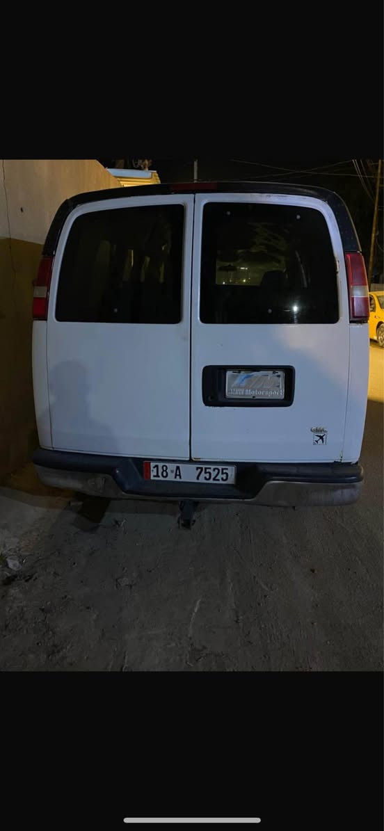 فان سفانا جمسي 11 راكب مديل 9مكينة وكير واكسل جدد بأسمي رقم انكليزي مكاني البصرة شط العرب *********** البصرة, العراق
