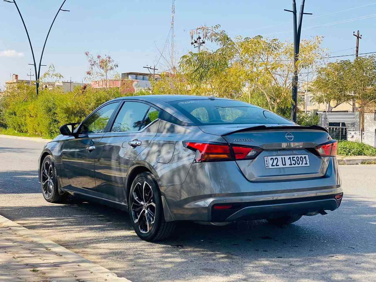 نيسان التيما موديل 2023 ماشيه 38 ميل حجم المحرك V4 حجم 2.500 محرك كير كله شرط موصفات بصمه تشغيل وتشغيل عن بعد شاشه كامره حساسات رادار امامي تحديد مسار رادار جانبي نقاط عمياء رادار خلفي التحذير من الاصطدام نظام سبورت تحكمات ستيرن لايتات EEO ليد عدسة زينون ويل كروم SR مقاس 19 رقم جديد2030 تبريد ثلج ❄ سياره مال بيت ما ناقصها كلشي شغل وطلع تراي للبصره عنوان كركوك تفاصيل اكثر الاتصال علا الرقم *********** كركوك, العراق
