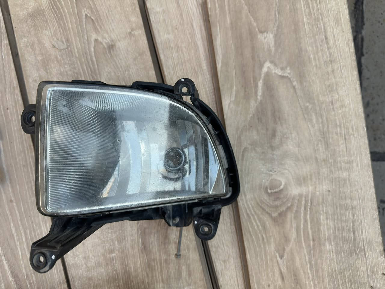 السلام عليكم 
بلوجكتر اصلي يسرى 
كبات اصلي ويل 17
سلكتر سيراتو 12 
للبيع الاتصال ***********
