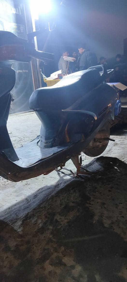 سلام عليكم دراجة سبيسي دراجة مكفوله من كلشي دراجه نضيفه كلش عوزها بس جوزه سعرها 250وبيها مجال للطيبين عنوان الرستميه مقابيل الكليه العسكرية رقم ***********
