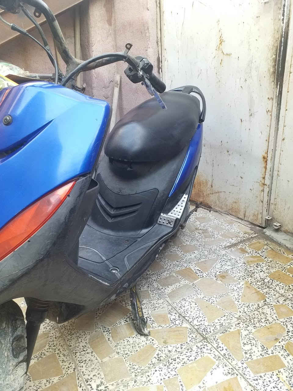 سلام عليكم شباب ماكس عدله للبيع طافيه ابيع كوم حديد مكاني حي اور سعر خاص او اتصال ***********
