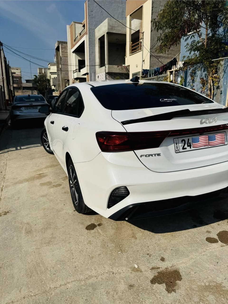 للبيع
كيا فورتي 🇺🇸✈️

موديل 2022
رقم دهوك دولي
موصفات LXS
ثلاث انظمة قياده (نورمان- سبورت-ايكو)✈️
ماشيه 69.000 كيلو متر حقيقي
محرك 20 دوش 
كير  بحاله جيده
شاشة اعطال 
رادار امامي 
تحكمات استيرن 
تحديد مسار 
شاشه ابل كار بلي
كاميره خلفيه دواره  
مري كهرب 
حساس اطارات 
ويل حجم 16
طخم اطارات جديد
بجم كبس 
(ايربكات سليمه)
(ضررها جاملغ خلف نفر بدون دواخل)
السعر 170 وبيها مجال للطيبين
مكاني موصل جانب الايسر 

للستفسار. على رقم ***********
