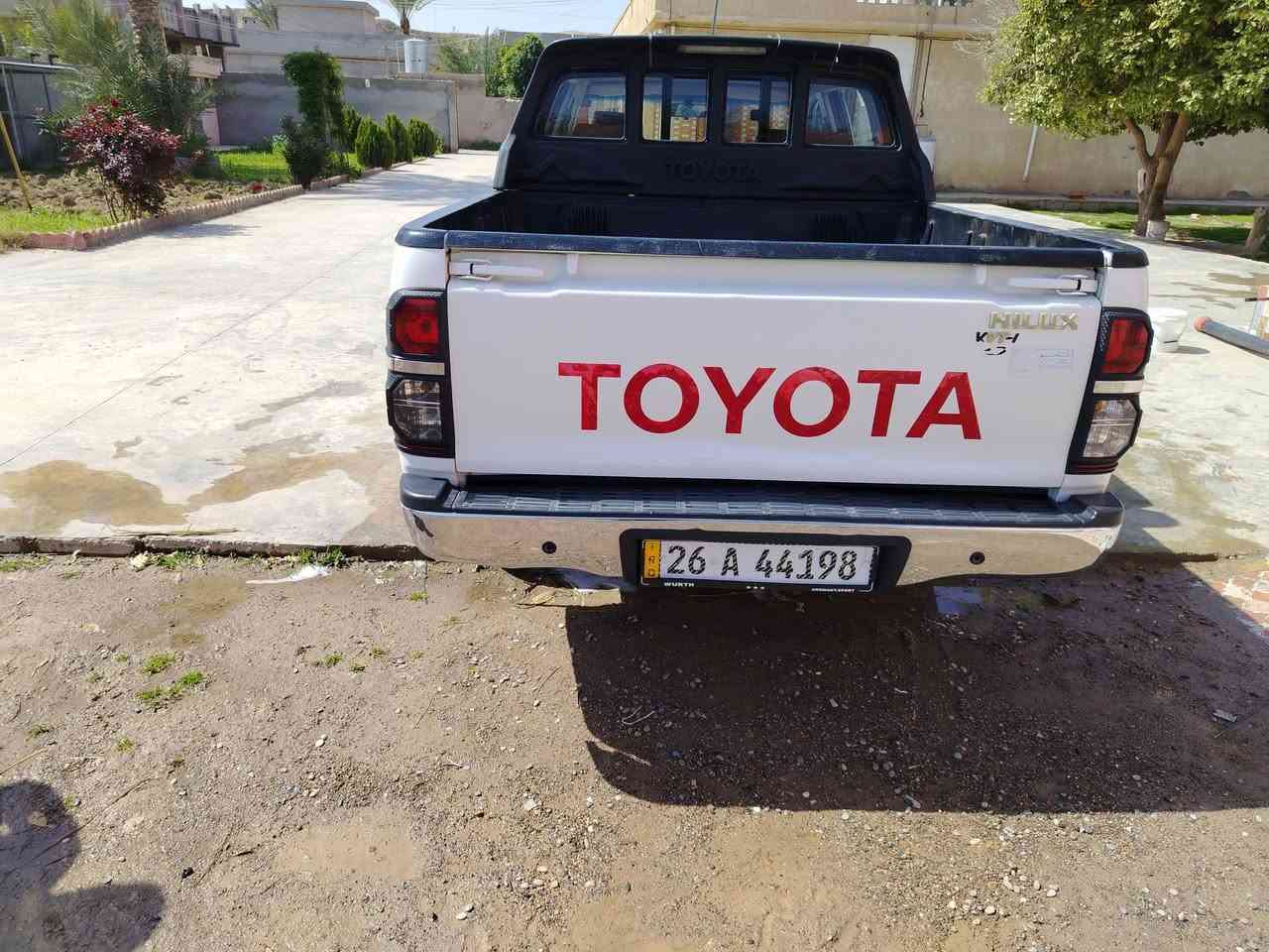 السلام عليكم للبيع عذاري 14 الساير فول اوتماتيك رقم صلاح الدين ماشي 178 استخدام شخصي مكفوله من الصرف والتبخير بيها صبغ باب+ جاملغ خلف السايق اثر شخوط بدون دواخل أو ضربه  والباقي مكفول لا خدش ولا بارد. كلها وظع شركه. 215 وبيها مجال.  مكان السياره بيجي الحجاج ***********.
