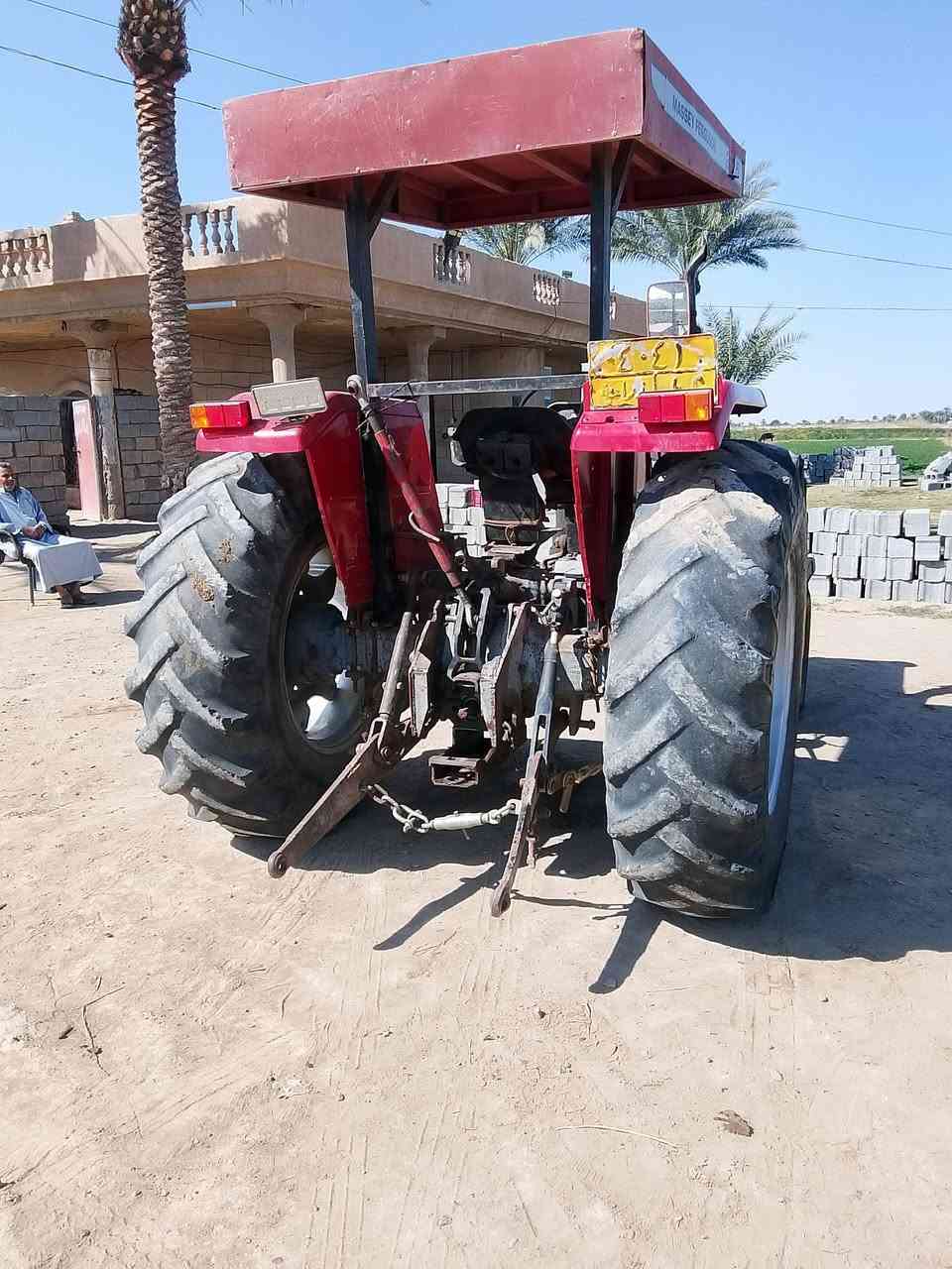 السلام عليكم فوركسن للبيع حجم75. جاهزه من كلشي نكره سلف كهرباءيات محرك. كير. اكسل. السعر 9 وبيه مجال. المكان بغداد     ***********
***********
