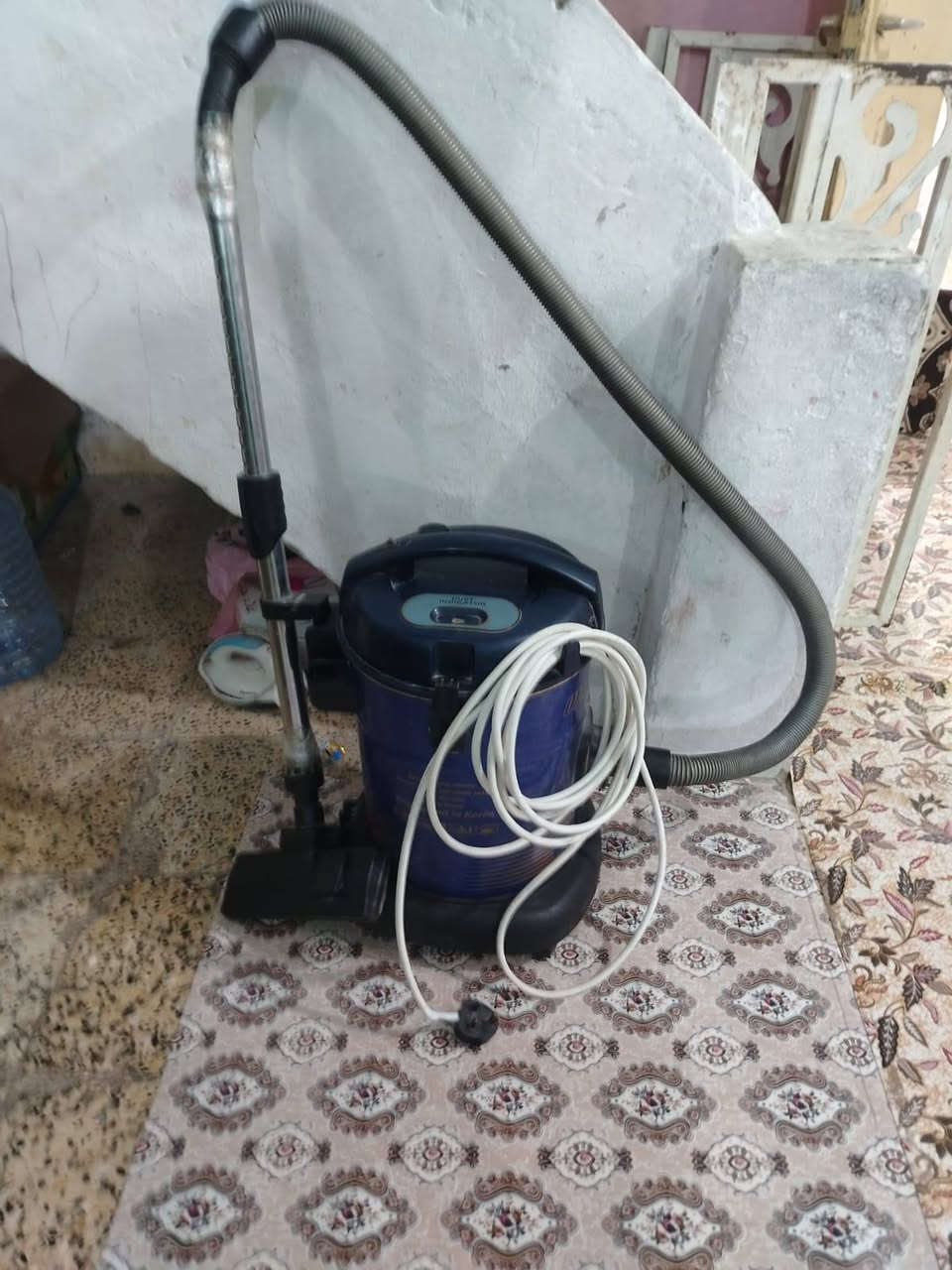 مكنسات ومايكرويف اثنين مالات باله كلهن شرط الفحص ***********
