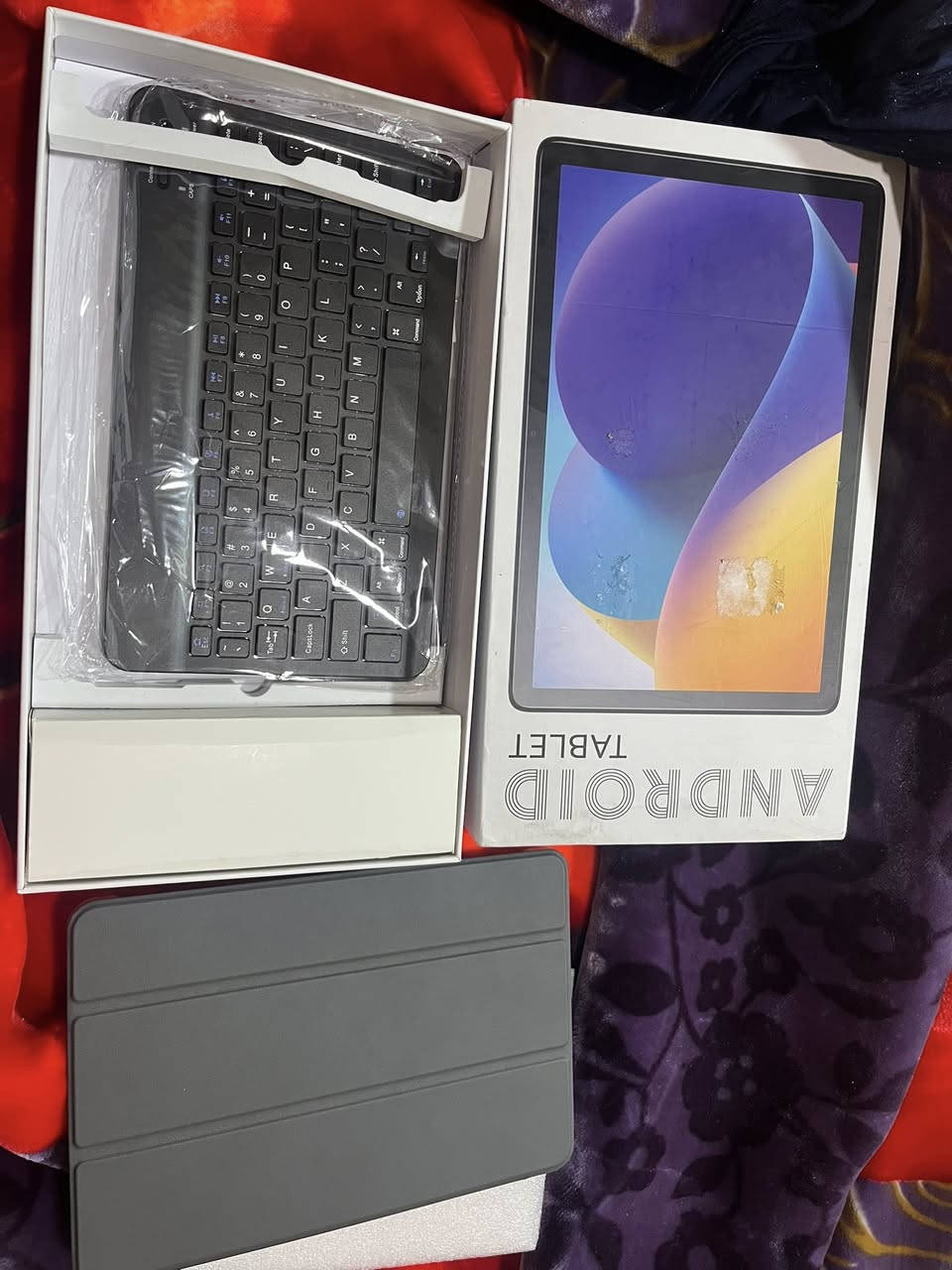 تاب للبيع اريده ب85جديد مستخدم قليل مع كامل ملحلقات قلم ماوس كيبورد وشاحنه


**إذا كنت صاحب هذا الإعلان وتريد حذفه لأي سبب، رجاءا أرسل رسالة إلى الدعم الفني**