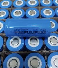 بطارية ليثيوم فوسفات الحديد حجم 32700  سعة البطارية: 6000 مللي أمبير  ...