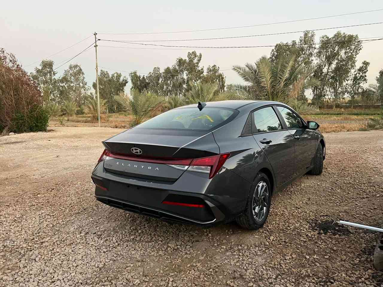 السلام عليكم
للبيع فقط النترا 2024 SEL

حادث موضح بصور تبديل چاملغ جهة السايق وصبغ قطعه اصلية وطرف البنيد  بدون دواخل بدون ايرباك سيارة جديده منفيس بأسمي 

مواصفات 

شاشه متصله 

بصمه تشغيل عن بعد 

مكان السياره حله شارع ٨٠ 

السعر 152 وبيها مجال للشراي 

للاتصال وبي واتساب 

#النترا_النترا2024

***********
