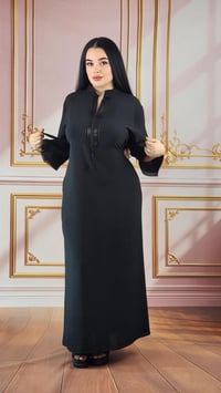 ملابس • إشارة