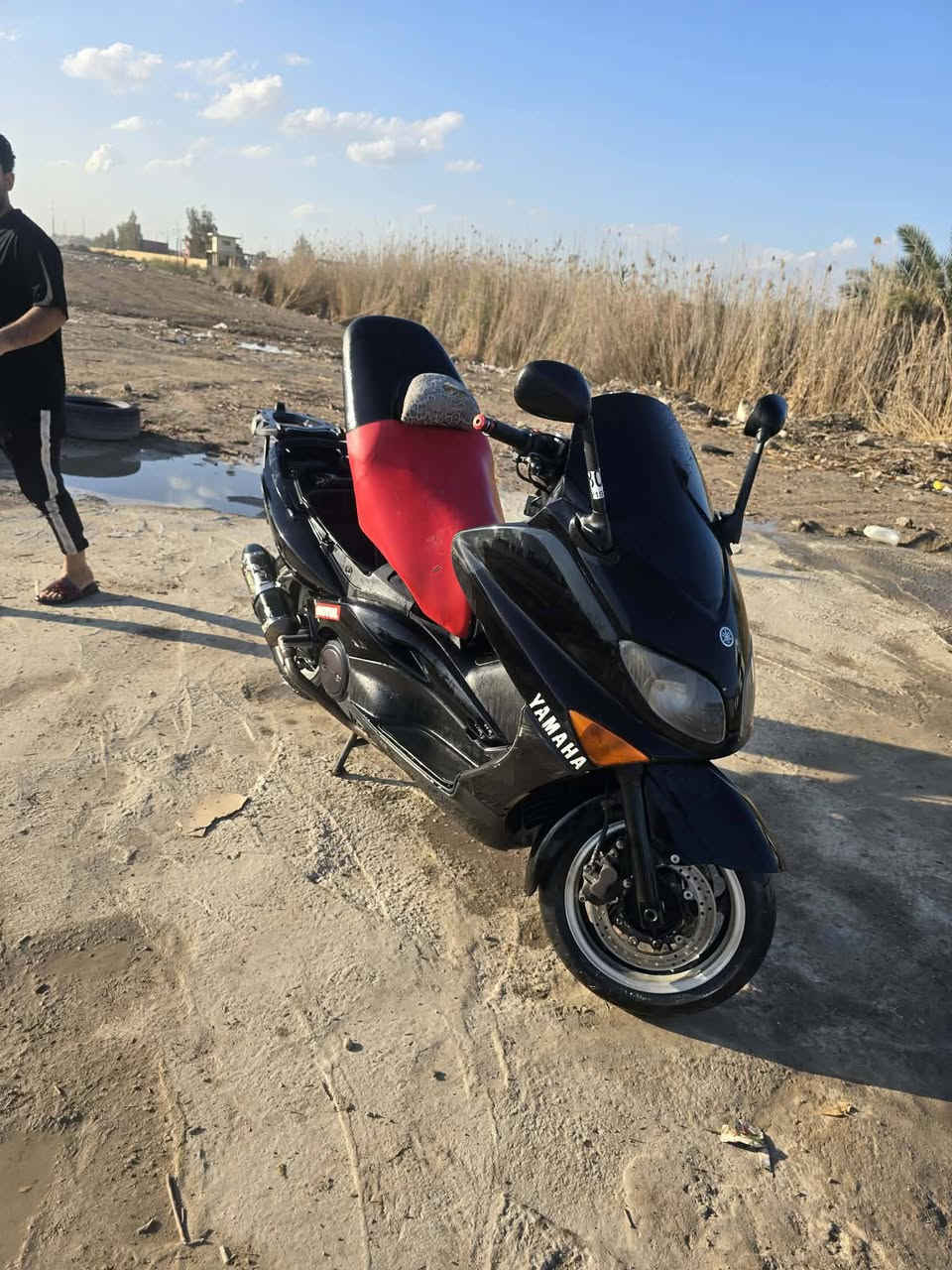 مكاني حلة ٢٠٠٨طالعة من كلشي وكلاشي
***********
