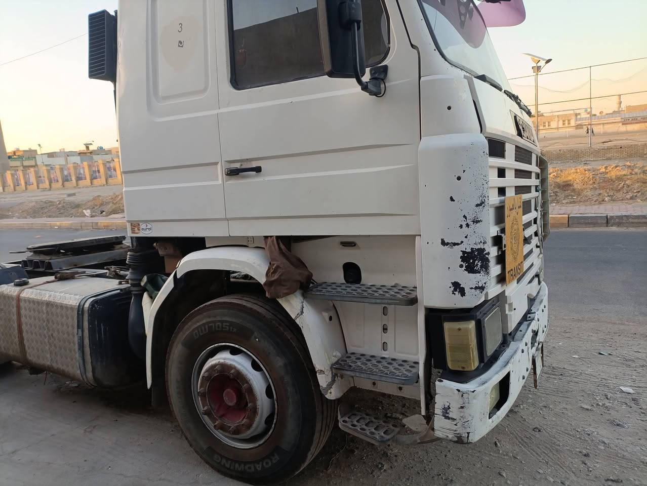 سكانيه مشلح للبيع بلاديه اي صبغ مابيهه مكينه 8 سلندر رقم ديالى للاستفسار ***********
