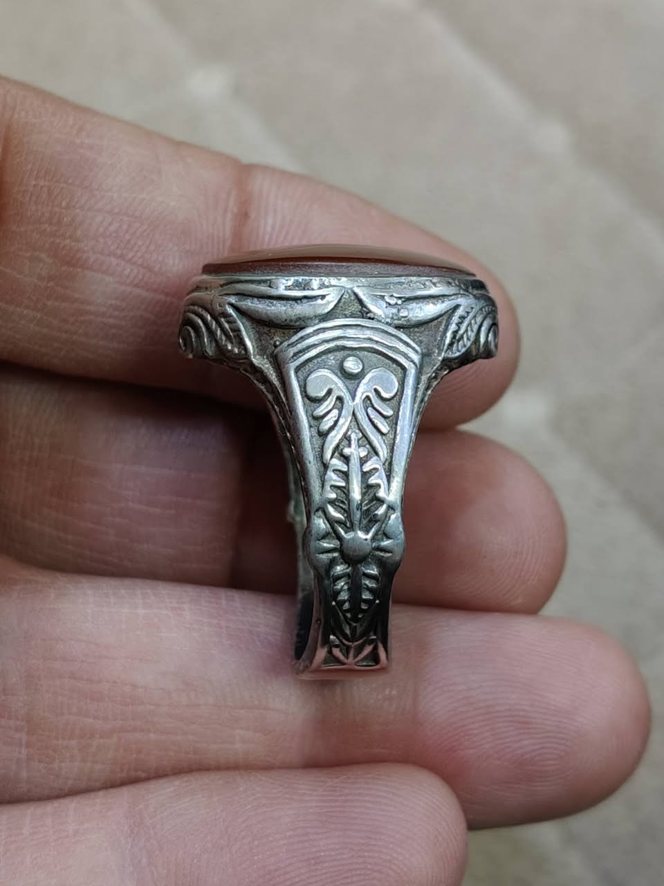 عقيق يماني 35 الف بغداد ***********
