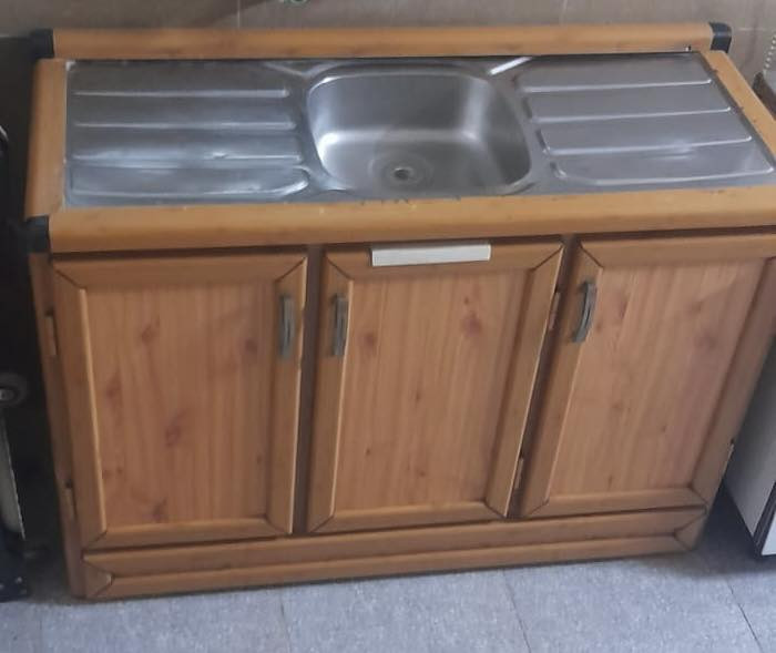 الـسلام عليكم
للبيع گاونتر القياس مترتين بَـ مترة ونص 
للاستفسار ماسنجر خاص


**إذا كنت صاحب هذا الإعلان وتريد حذفه لأي سبب، رجاءا أرسل رسالة إلى الدعم الفني**