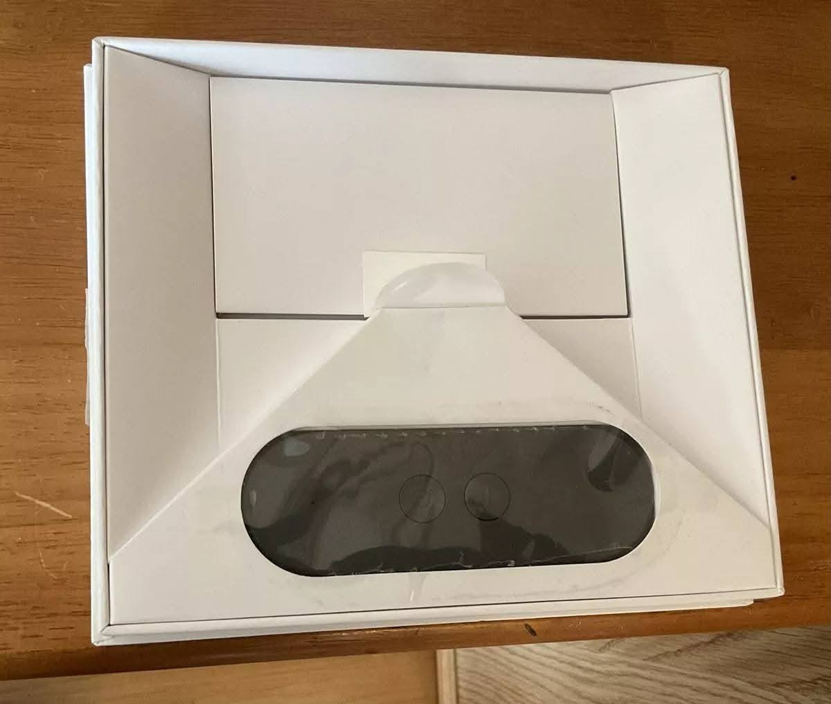 نظارات الواقع الافتراضي Google Daydream View
السعر 35


**إذا كنت صاحب هذا الإعلان وتريد حذفه لأي سبب، رجاءا أرسل رسالة إلى الدعم الفني**