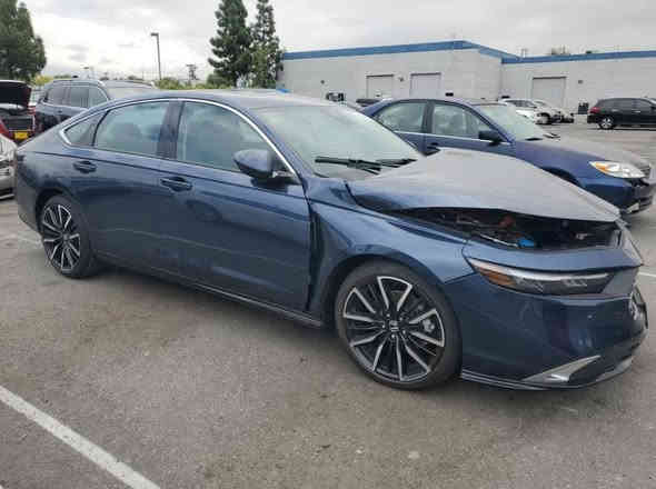 السلام عليكم حياكم الله  جميعاً...هوندا اكورد تورنك موديل 2025 معروفه مواصفاته داتا شو و تبريد مقاعد و سستم صوت الخ...السياره زيرو دهن الشركه بيه حسب تقرير الكارفاكس مالته....حادثه كما موضح جاملغ و بونيد تبديل و جاملغ جهت سكن بارد و ايؤبكات فقط ستيرن و صفحت السائق طاكه...سعره واصل بغداد 168 ورقه بدون تصليح...و اليحب مصلحه كامله ب 188 قفل تستلمه سياره مصلحه تصليح وكاله بدون نقص برغي و ايرباك يرجع سستم....ل موعد وصول سياره من 60-70 يوم....لإستفسار *********** او *********** مكاني بغداد اليرموك...مع تحياتي للجميع 💙
