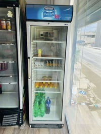 غراض محل للبيع ثلاجة بيور لايف حجم متوسط سعر ٢٢٥ وبي مجال  مجمدة نوال ...