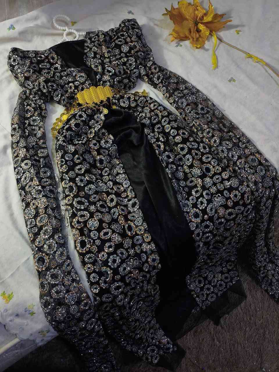 زي كردي قفطان ...🤎🍂
الموديلات المتوفره حاليا الحجز خاص مع صورة الموديل 
توصيل داخل العراق فقط 🫶


**إذا كنت صاحب هذا الإعلان وتريد حذفه لأي سبب، رجاءا أرسل رسالة إلى الدعم الفني**