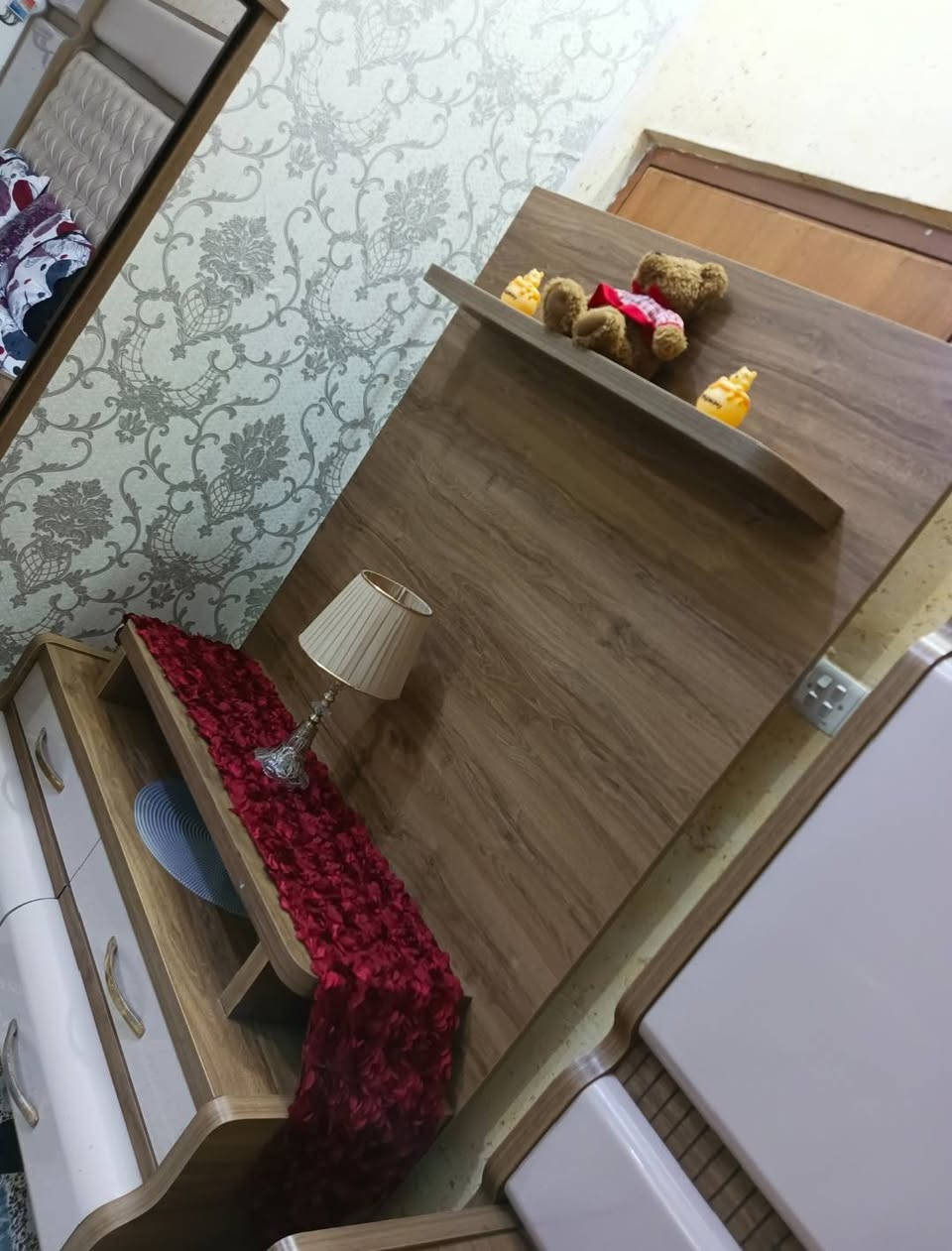 غرفه تركي متكونه من 11قطعه ثكيله جدآ 750وبيها مجال الاستفسار خاص


**إذا كنت صاحب هذا الإعلان وتريد حذفه لأي سبب، رجاءا أرسل رسالة إلى الدعم الفني**