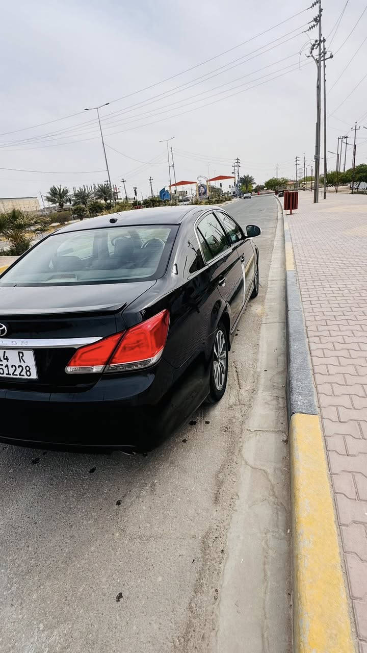 آفلون 2011 أمريكي ضرر جاملغ وبنيد غير هذا مكفوله من الضربه والصبغ محرك وكير حاوية جدد سيارة جاهزه رقم بصره دولي هزه ورقم جدد
137 بيه مجال 
***********
***********
البصره سفوان
