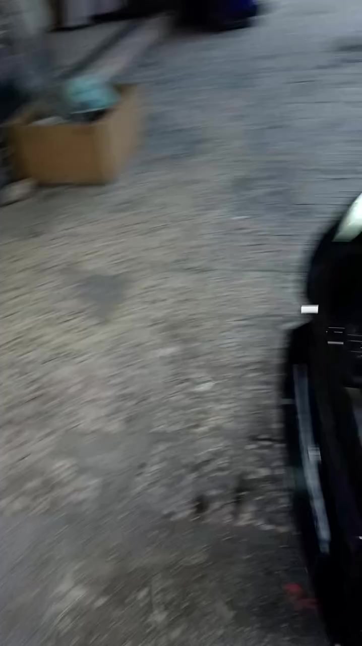 بيجو كشف اوتومتيك وتوب ترينك موديل ٢٠٠٥م اعلى صنف مرخصه سنه كشفه شغاله فحصها جيد جيد مضروب مضروب جنط وكاوشوك جديد فاتورته ٥٠٠ ضوء زنن كامل مشيه وكلشي فحص السعر نهائي 3400د هاتف 0776070259


**إذا كنت صاحب هذا الإعلان وتريد حذفه لأي سبب، رجاءا أرسل رسالة إلى الدعم الفني**