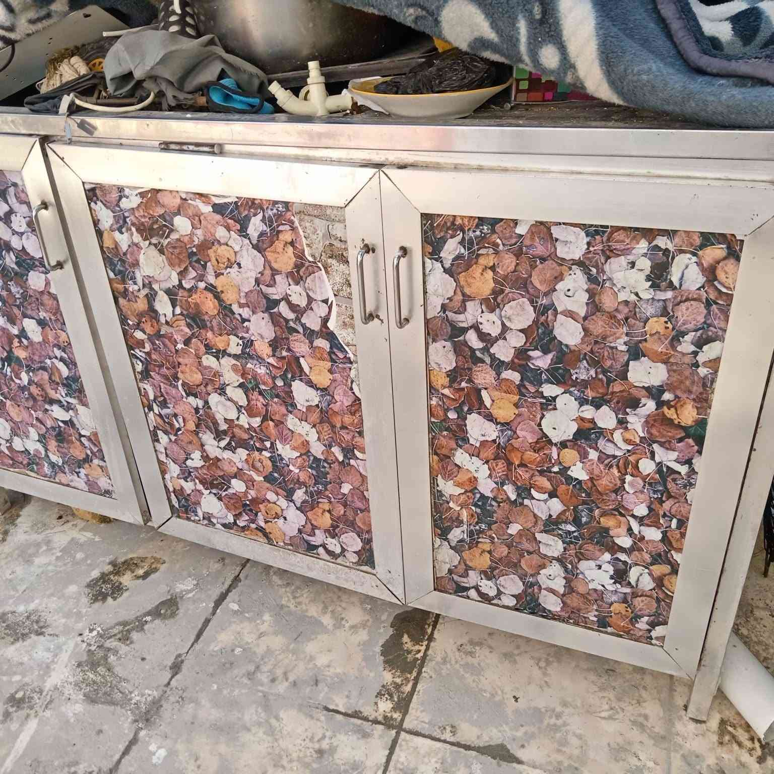 السلام عليكم كاونترللبيع٢متر ونص
٢٥٠وبي مجال مكلف بل نشر
***********
