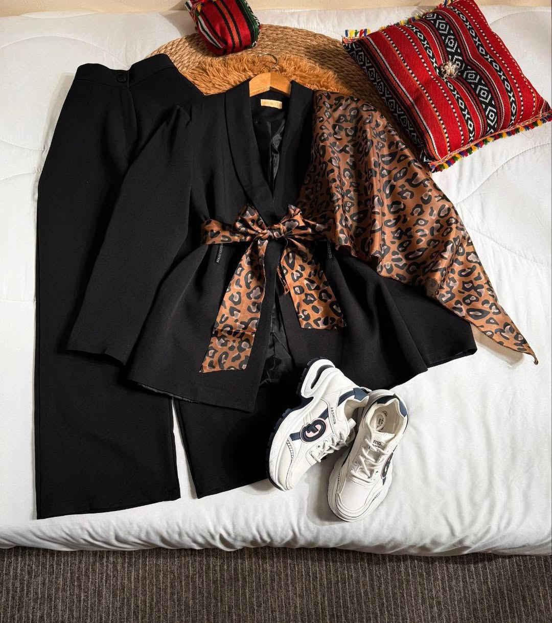 طقم قطعتين❤‍🩹
السعر 30الف 
خامة هوريم دابل تركي
38–40–42–44–46 بغداد, العراق


**إذا كنت صاحب هذا الإعلان وتريد حذفه لأي سبب، رجاءا أرسل رسالة إلى الدعم الفني**