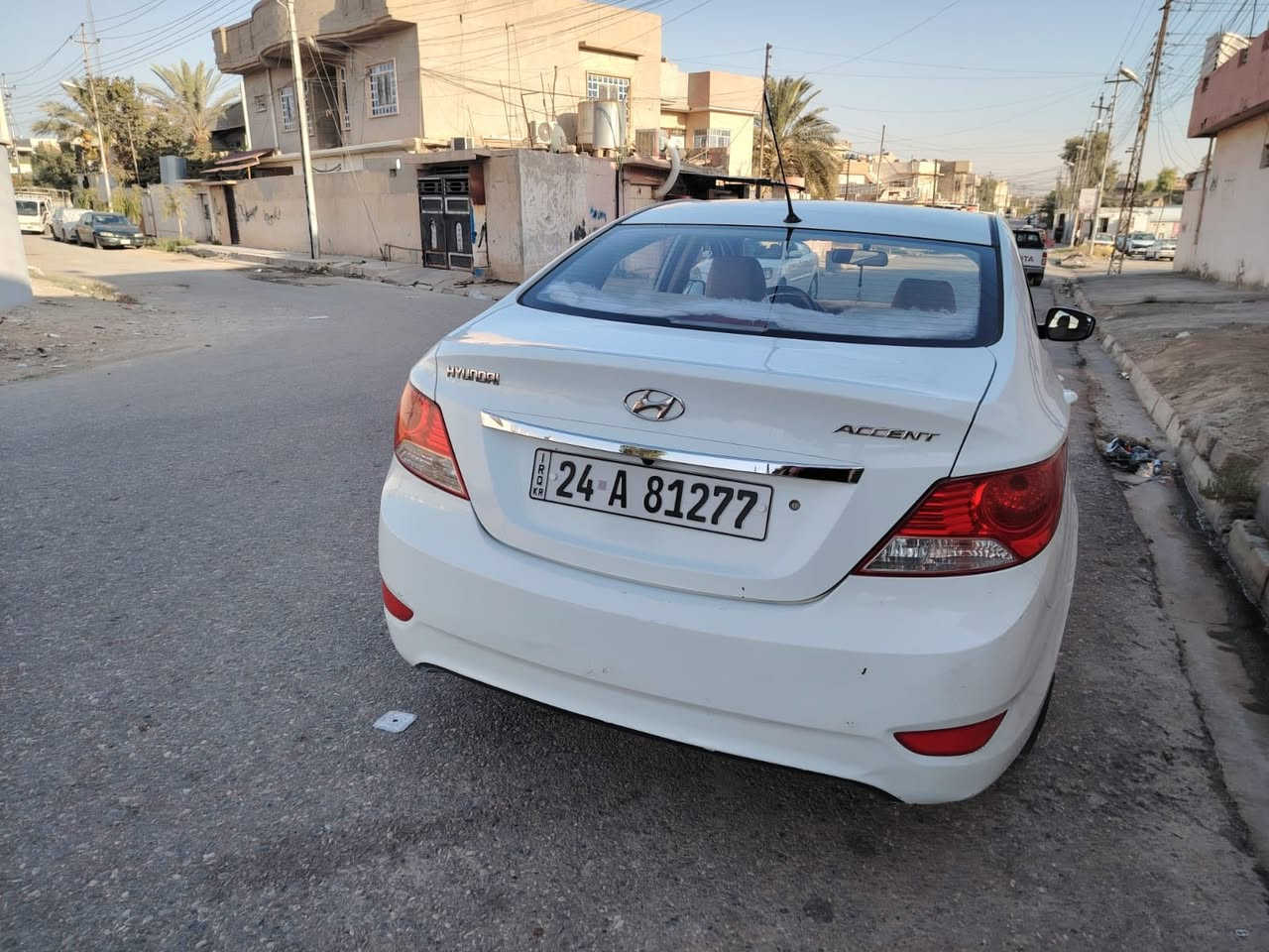 السلام عليكم
اكسنت موديل 2012 
كوري باي كوري محرك 16
مواصفات واضحة بالصور ،
5 ويل كب
ضرر باب سايق بي صبغ و بوند شويه بارد
رقم دهوك سنويه وهزة منتهية 
سعر 115$ ورقة وبيها مجال 
للتوتصل
***********
***********
