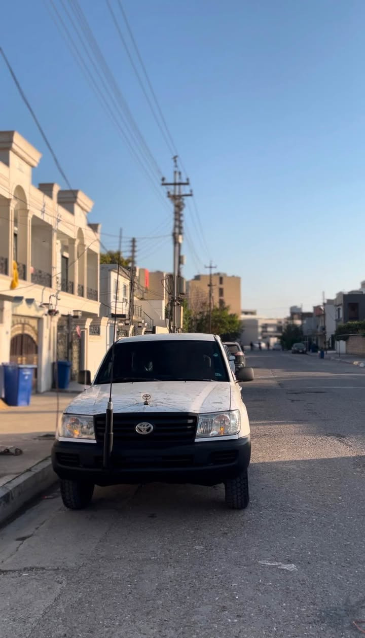 سڵاوی خوای گەورە لە هەموو لایەک مۆنیکا مۆدیل ١٩٩٨ فول عادی سەیارەکی یەکجار جوان سبوغ عام بێ لێدران بە وەرگەڕاو دەیفرۆشم ناو دینگەی جوانە سیستەمی غازی ئیتاڵی بۆ بەستراوە پێش تەبلە چوار تایەو ویل دەلوپ نوێ سوکان لیکسس بۆ بەستراوە گێر مەکینە و دەبڵ ئەکسل بە شەرت سعری ١١٠ وەرەقە و ١٠ وەرەقەش غرامە 
ژ.م *********** أربيل, العراق
