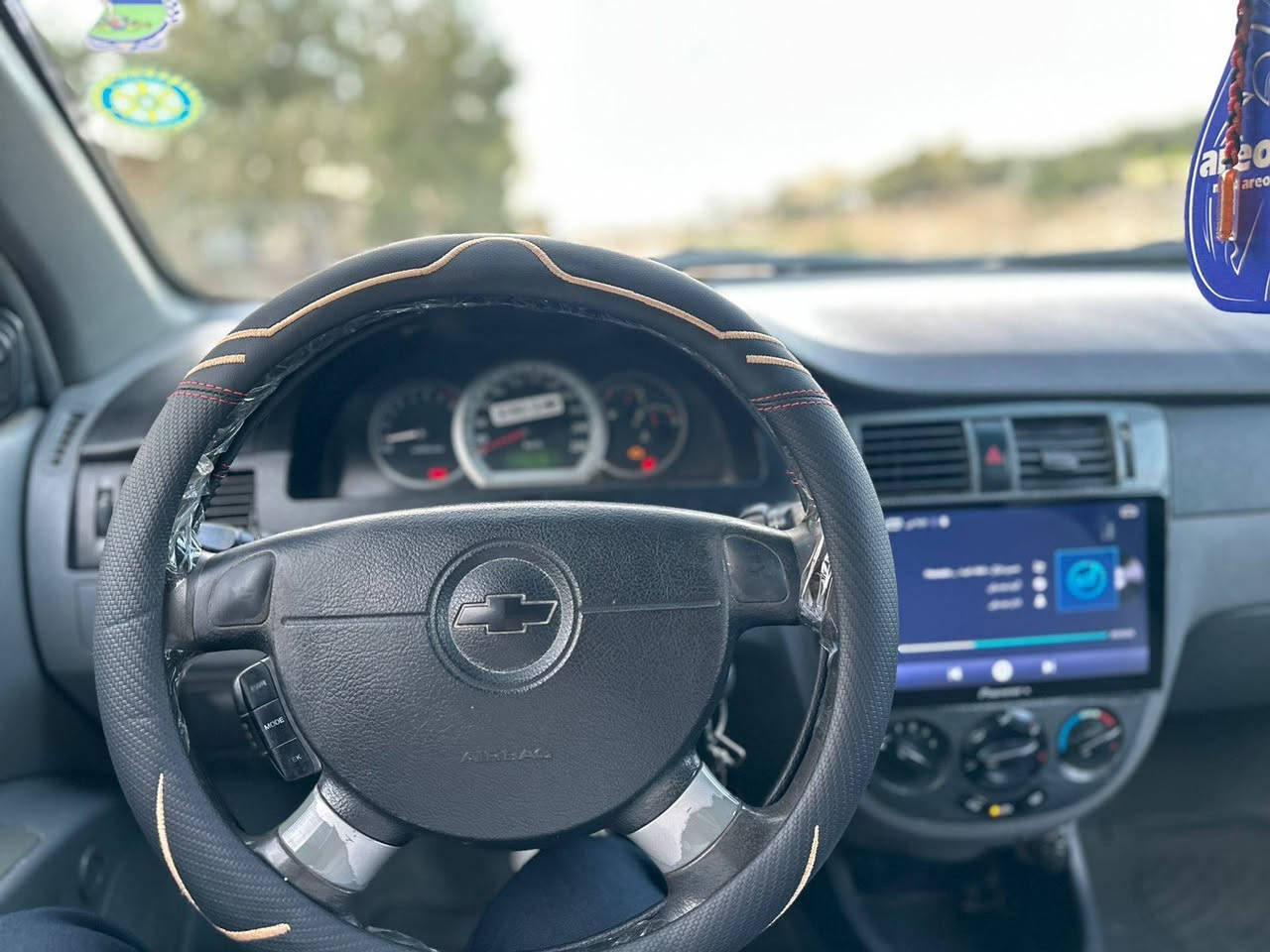 اوبتره موديل ١٢ بيها قطعتين صبغ بدون داخل وحالوب قليل مكينه كير حداديه تبريد تايرات جدد السعر ٧٥ وبيه مجال بسيط مكان السياره ديوانيه للإستفسار هذه رقمي *********** *********** ديوانية, القادسية
