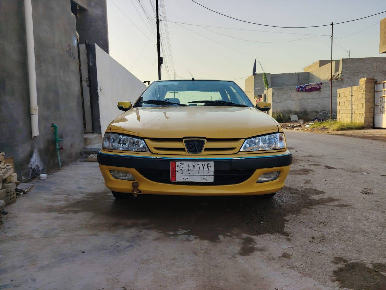 السلام عليكم 
بيجو بارص موديل 2015 كفاله عامه لا صبغ ولا تبديل سياره بلاديه مكينه وكير كفاله صدر جديد مصفره هيئه وغرامات بأسمي سنويه 2027     السعر 48 وبيها مجال 
المكان بغداد المجمع النفطي 
رقم الهاتف 
***********
***********
