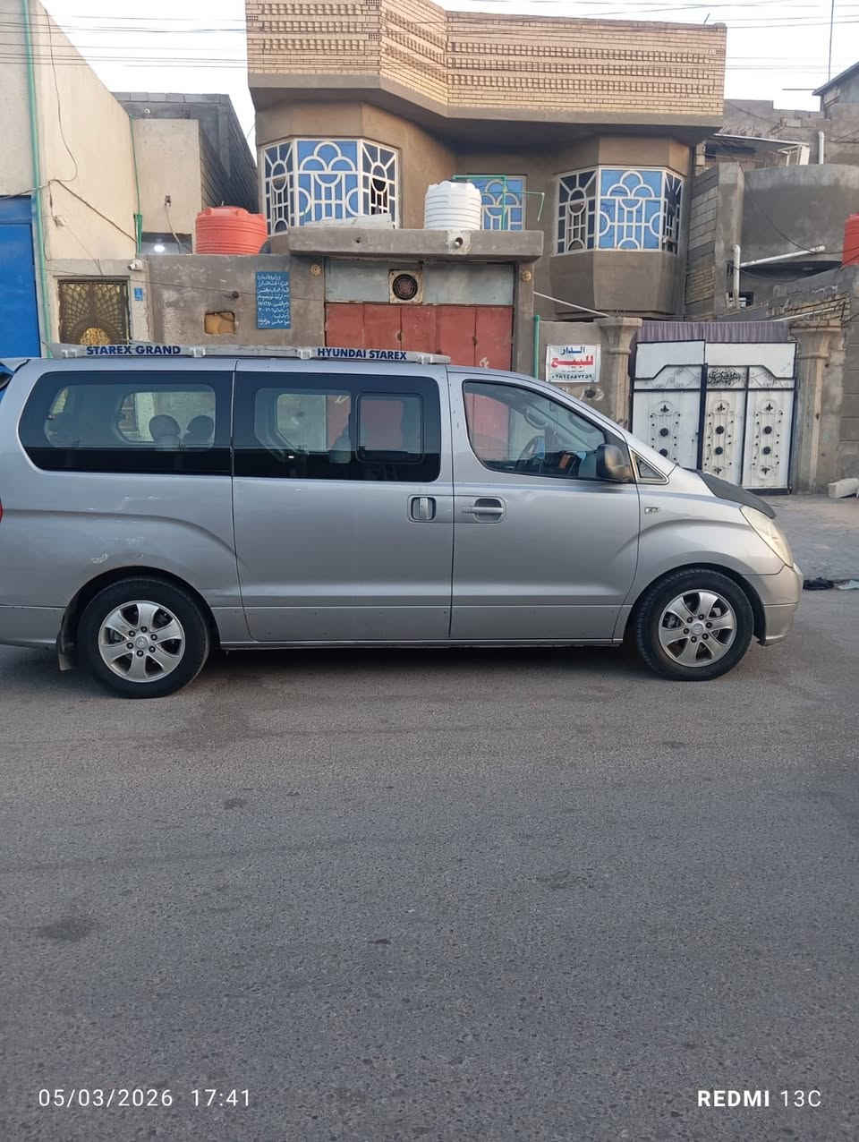 سلام عليكم ستاركس 14 مكينه 12 سبلاين مال كصه جديده مكفوله من الصبغ بيه بارد قليل بل ربع الخلفي سعر 190 بيه مجال *********** اخوان اخوان مكلف بل نشر رقم صاحب السياره موجود عنوان بصره شارع القائد
