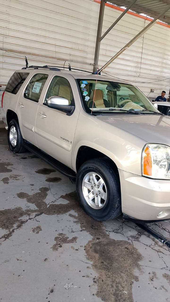 يوكن جمسي 2007دخول جديد وتسجيل جديد قرار 102خليجي جاهزه للبيع بيع مستعجله سياره جديده 175وبيها مجال ب اسمنا رقم الهاتف *********** السيارات جديده
