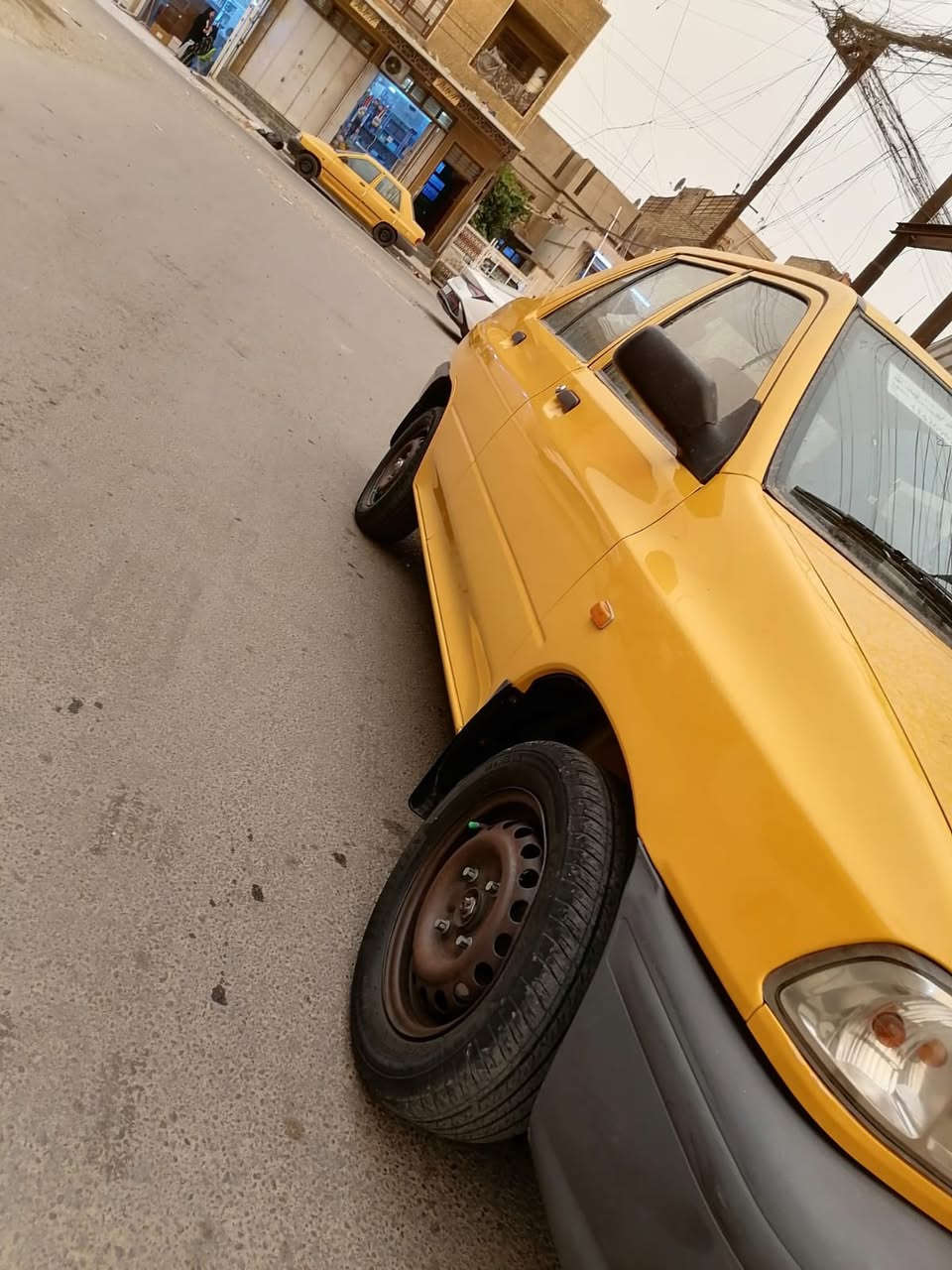 السلام عليكم سايبا موديل 20 ع وضع شركه كفاله عامه من ضربه وصبغ وبارد ع ايدي من شركه سياره جديده وباسمي 
كلشي بيهه جديد ع وضعيتهه سبيرهه. منازل كتلوكاتها 
رقم بغداد نكليزي ماشيه 68
سعرها 58 وبيهه مجال قليل
***********
