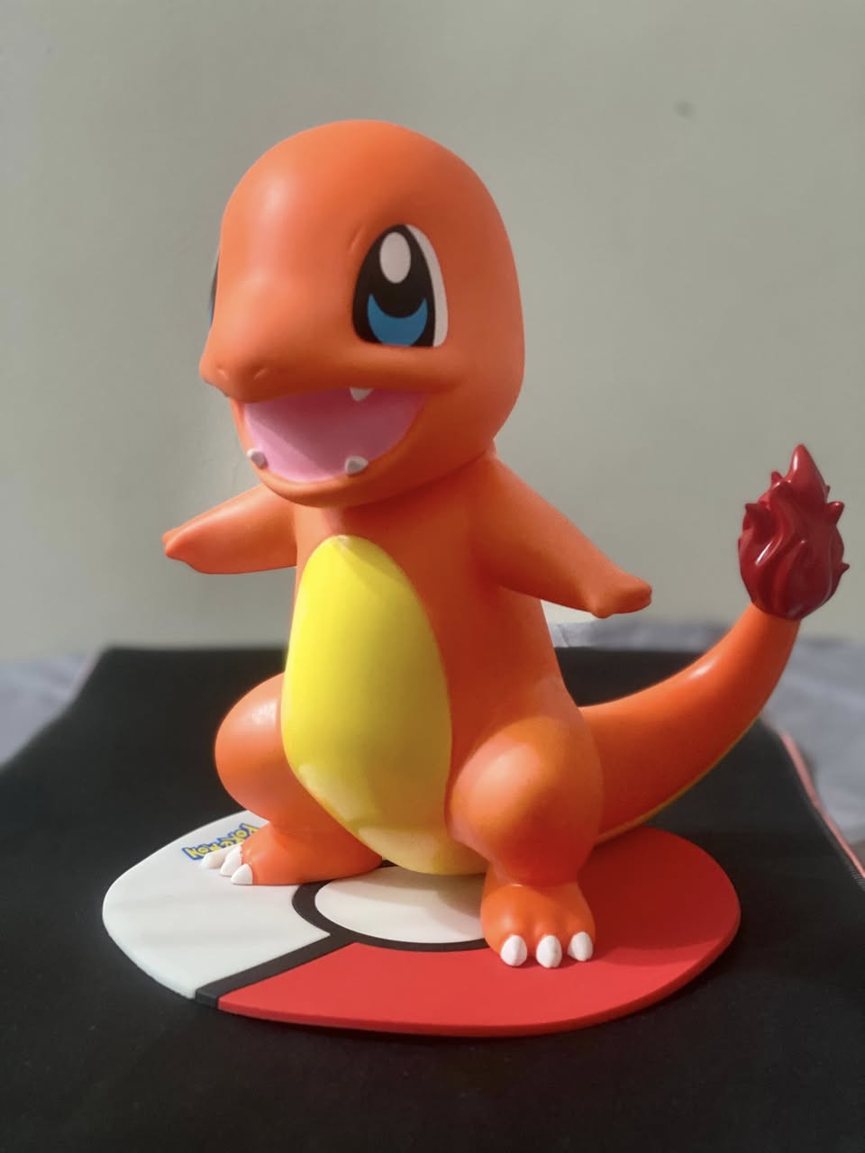 تشارماندر من سلسلة بوكيمون. قياس ٢٥سم
متوفر توصيل


**إذا كنت صاحب هذا الإعلان وتريد حذفه لأي سبب، رجاءا أرسل رسالة إلى الدعم الفني**